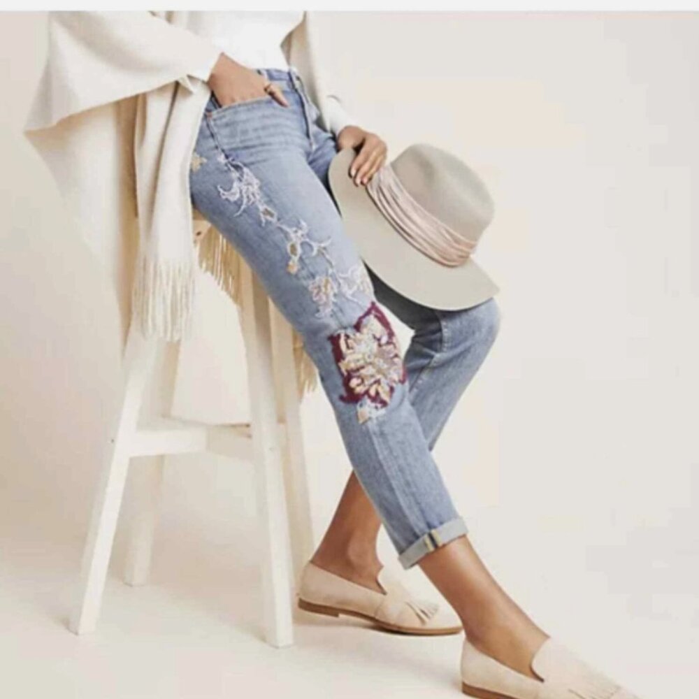 Anthropologie Pilcro And The Letterpress Embroidered Flowers Jeans Size 32